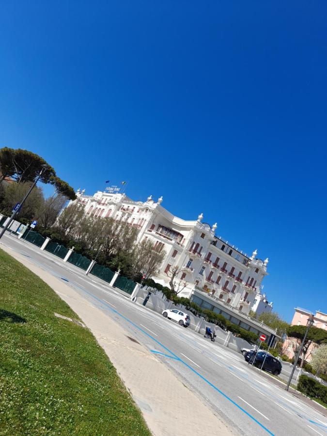 Appartamento Vista Mare Viserbella, Vicissimo Alla Fiera Rimini Exteriér fotografie